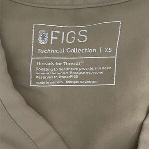 Figs Technical Collection XS Scrub Top in Tan